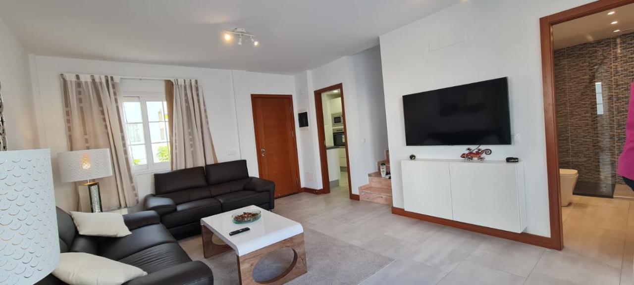 Villa Pousadoiro Playa Blanca  Luaran gambar