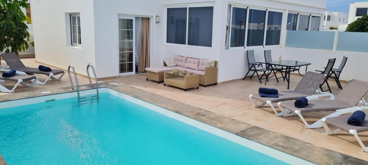 Villa Pousadoiro Playa Blanca  Luaran gambar