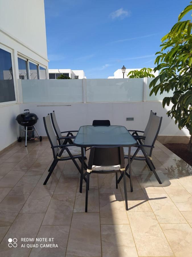 Villa Pousadoiro Playa Blanca  Luaran gambar