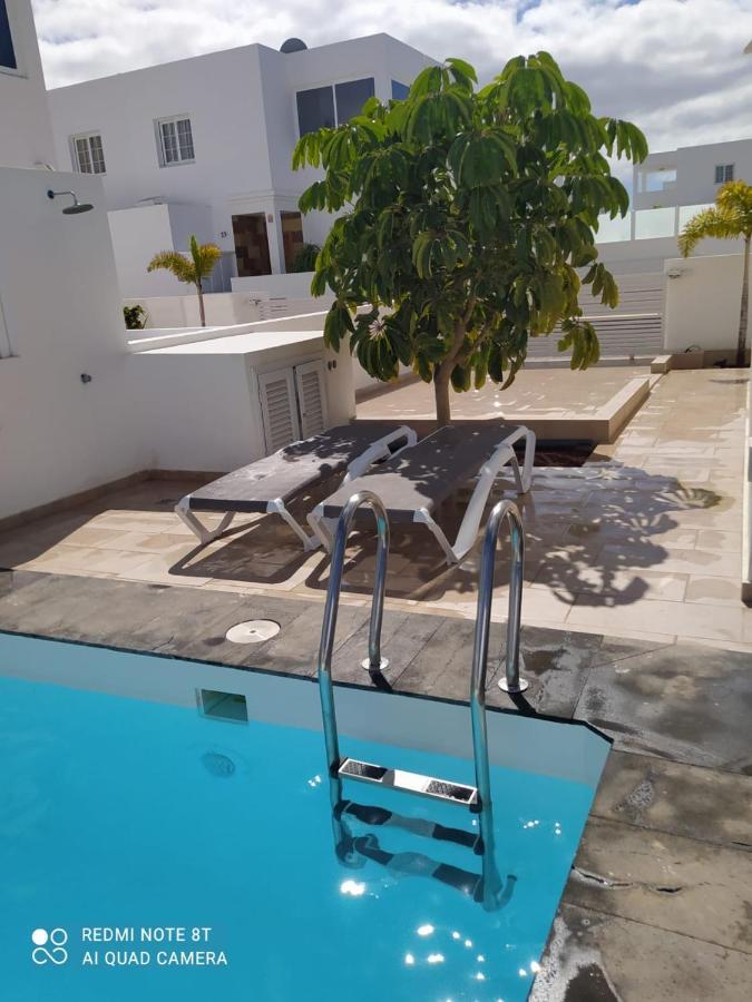Villa Pousadoiro Playa Blanca  Luaran gambar