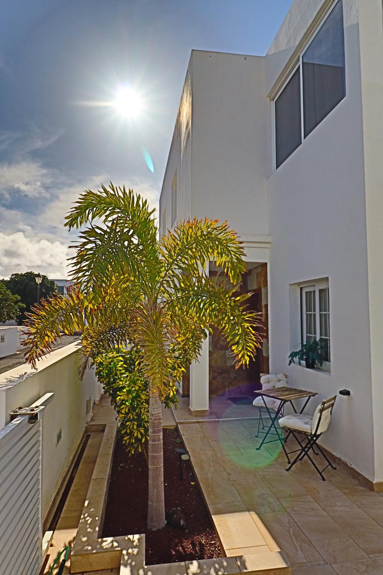 Villa Pousadoiro Playa Blanca  Luaran gambar